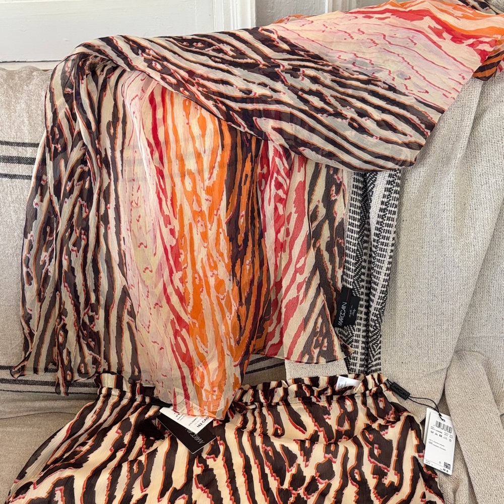 Marc Cain 100% silk scarf NWT